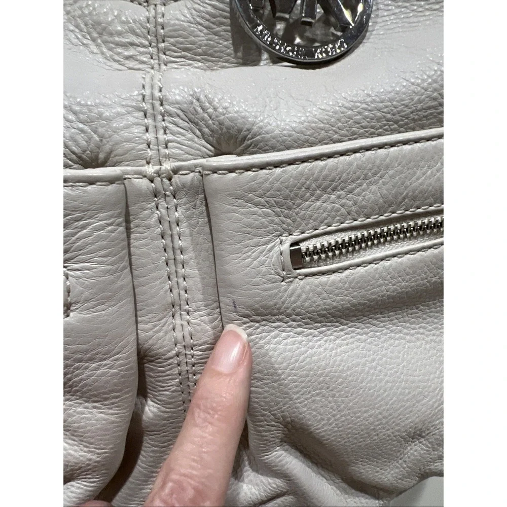 Michael Kors Layton Pebbled Leather Shoulder Bag Hobo Cream Large Designer Boho‎